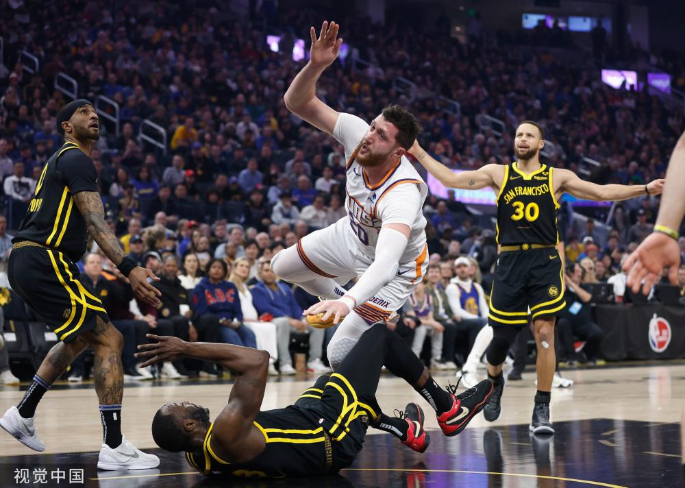 转变为更具 转变为更具