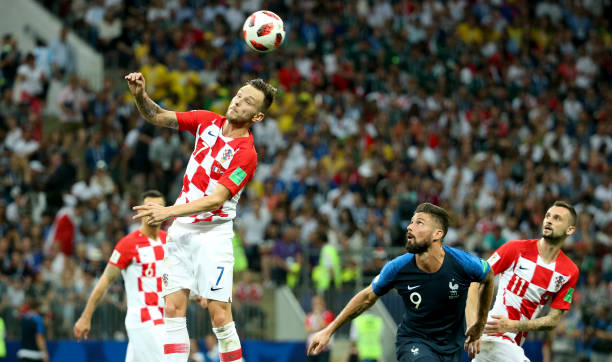 帮助球队夺 帮助球队夺